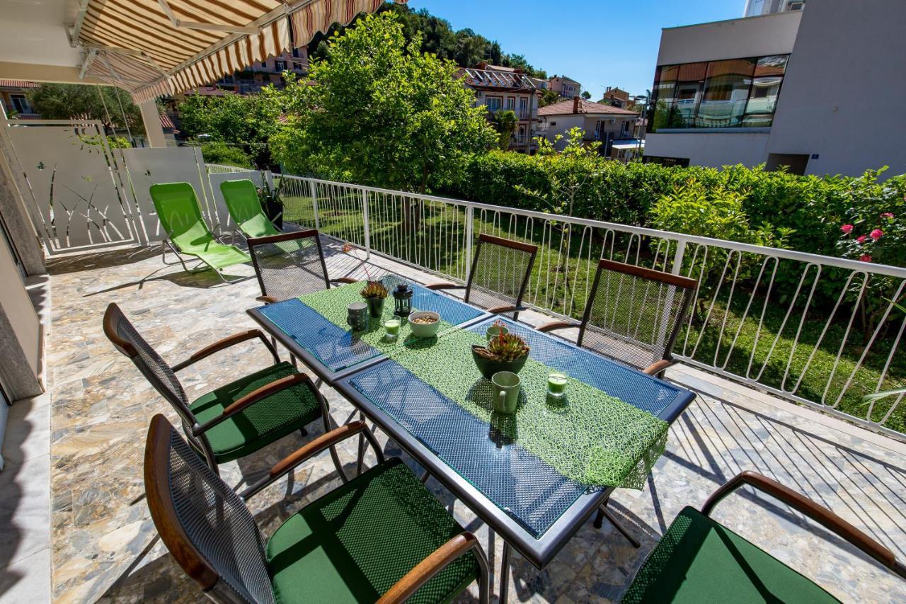 Apartments Rosovic J&C Moscenicka Draga Exterior photo